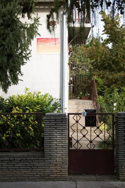 Tompos Vendeghaz Es Pince Hotel Villány Exterior photo